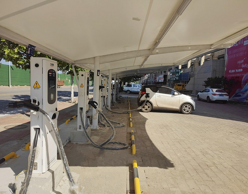 充電樁.jpg